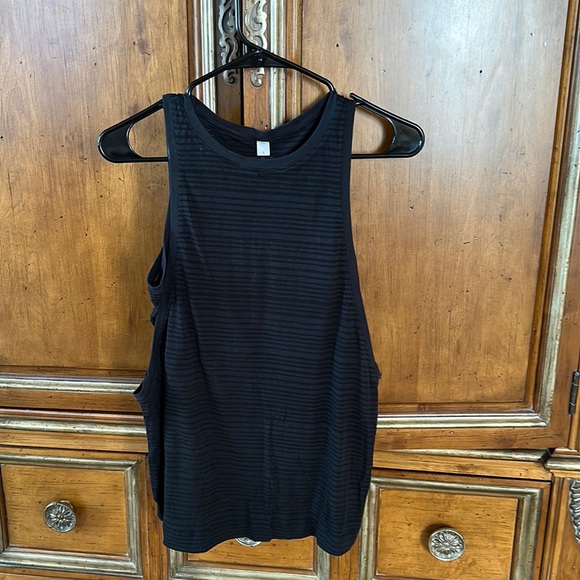 Lululemon black on black striped tank w/ built in crop tank under. Lightly worn. - Picture 1 of 4